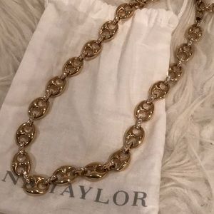 ANN TAYLOR necklace